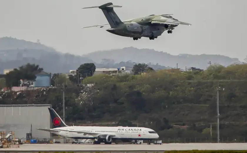 Conheça sistema de ejeção que salvou piloto após avião da FAB cair no Rio Grande do Norte