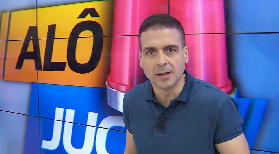 Apresentador e outros dois integrantes da equipe do "Alô Juca" respondem por crime contra a dignidade sexual