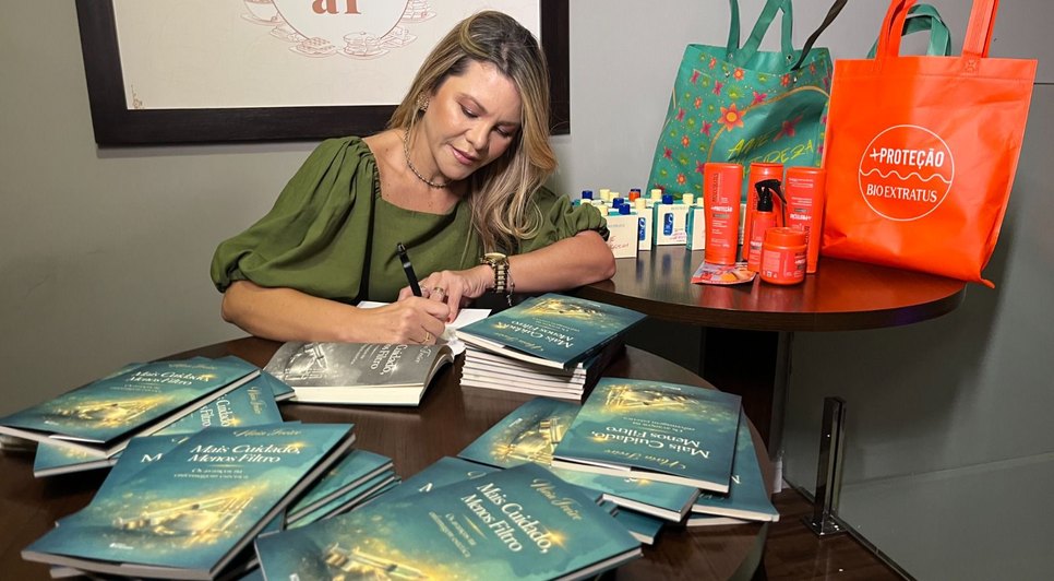 Livro de Níria Freire será lançado em espanhol