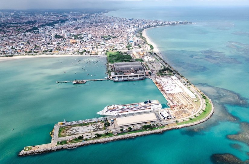 Maceió se destaca entre os destinos mais buscados por turistas estrangeiros no Brasil, aponta KAYAK
