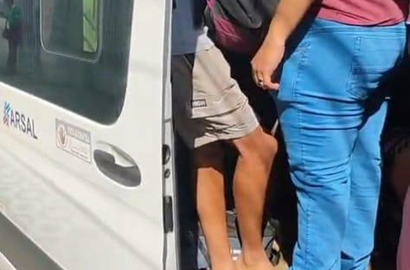 DMTT aborda van superlotada e com tacógrafo vencido