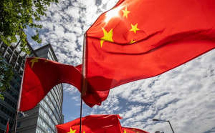 Países expressam preocupação com ação de China contra parlamentares de Hong Kong