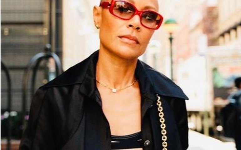 Jada Smith diz que Chris rock a chamou para sair após rumores de divórcio