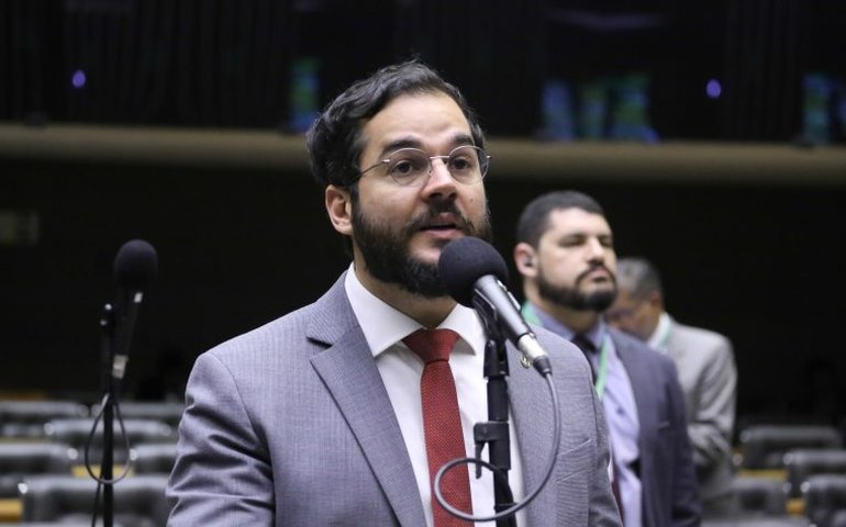 Câmara aprova projeto que cria política de prevenção ao assoreamento de rios