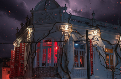 “Febre” Stranger Things leva o “mundo invertido” para bares de Curitiba