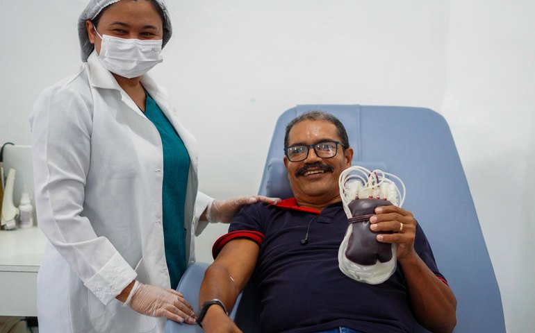 Hemoal realiza coleta externa de sangue em colégio de Maceió nesta quarta-feira (22)