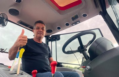 Prefeitura de Branquinha amplia investimentos na saúde e agricultura com entrega de novos veículos e equipamentos