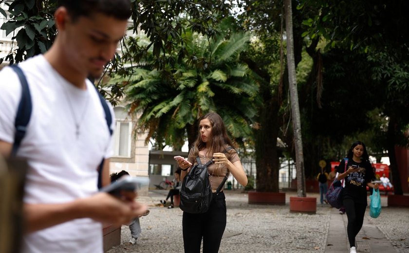 Quem faltou ao Enem pode pedir reaplicação de prova até sexta (15)