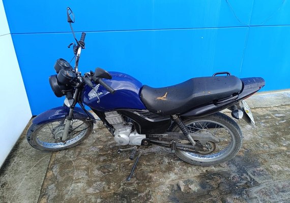 PM apreende armas e moto adulterada durante ações em Joaquim Gomes e Delmiro Gouveia
