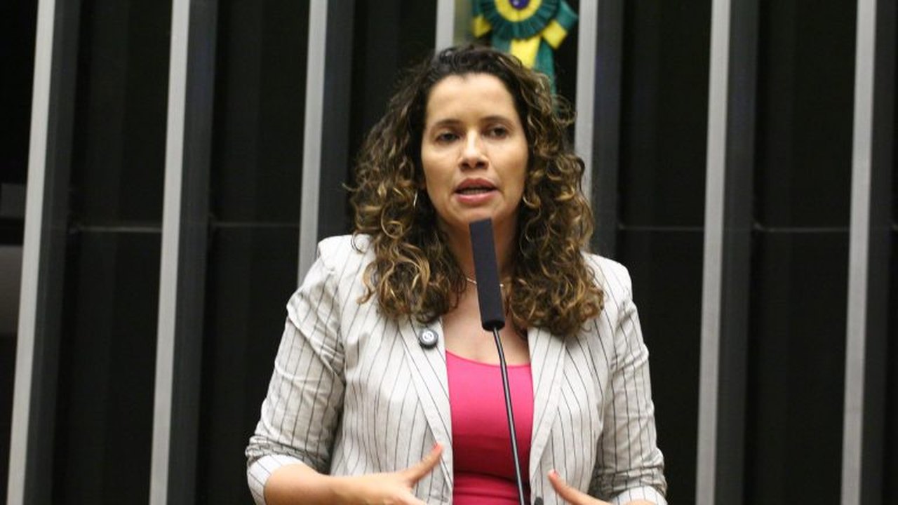 Comissão aprova prioridade no Minha Casa, Minha Vida para famílias de crianças com câncer