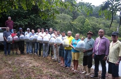 Seagri distribui 30 mil alevinos a agricultores familiares no Litoral e Sertão