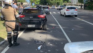 Colisão entre três carros é registrada na Zona Sul de Aracaju / Foto: Foto: SMTT/Divulgação