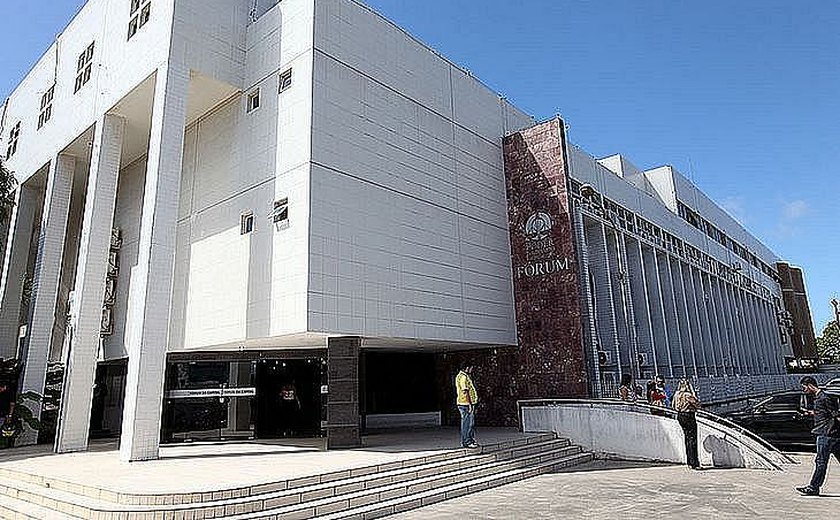 Mais dois réus são condenados por matar e decapitar homem em presídio de Maceió