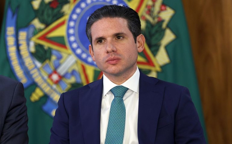 Motta afirma que isenção do IR pode entrar em pauta na semana que vem