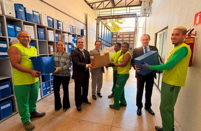 TJAL descarta 2 toneladas de papéis do Arquivo Judiciário