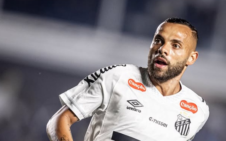Santos confirma lesão e Guilherme não visita o Sport; atacante Caballero é oficializado