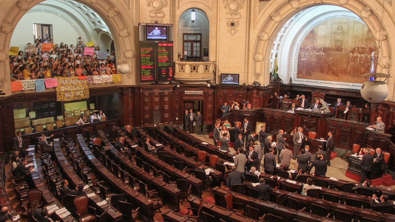 Federação de partidos de esquerda elege segunda maior bancada da Alerj