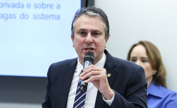Com adesão mínima, programa terá discussão democrática, diz Santana