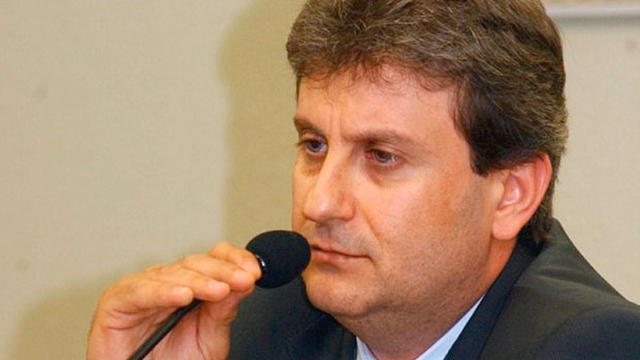Doleiro Alberto Youssef recebe alta e volta para carceragem da PF, em Curitiba