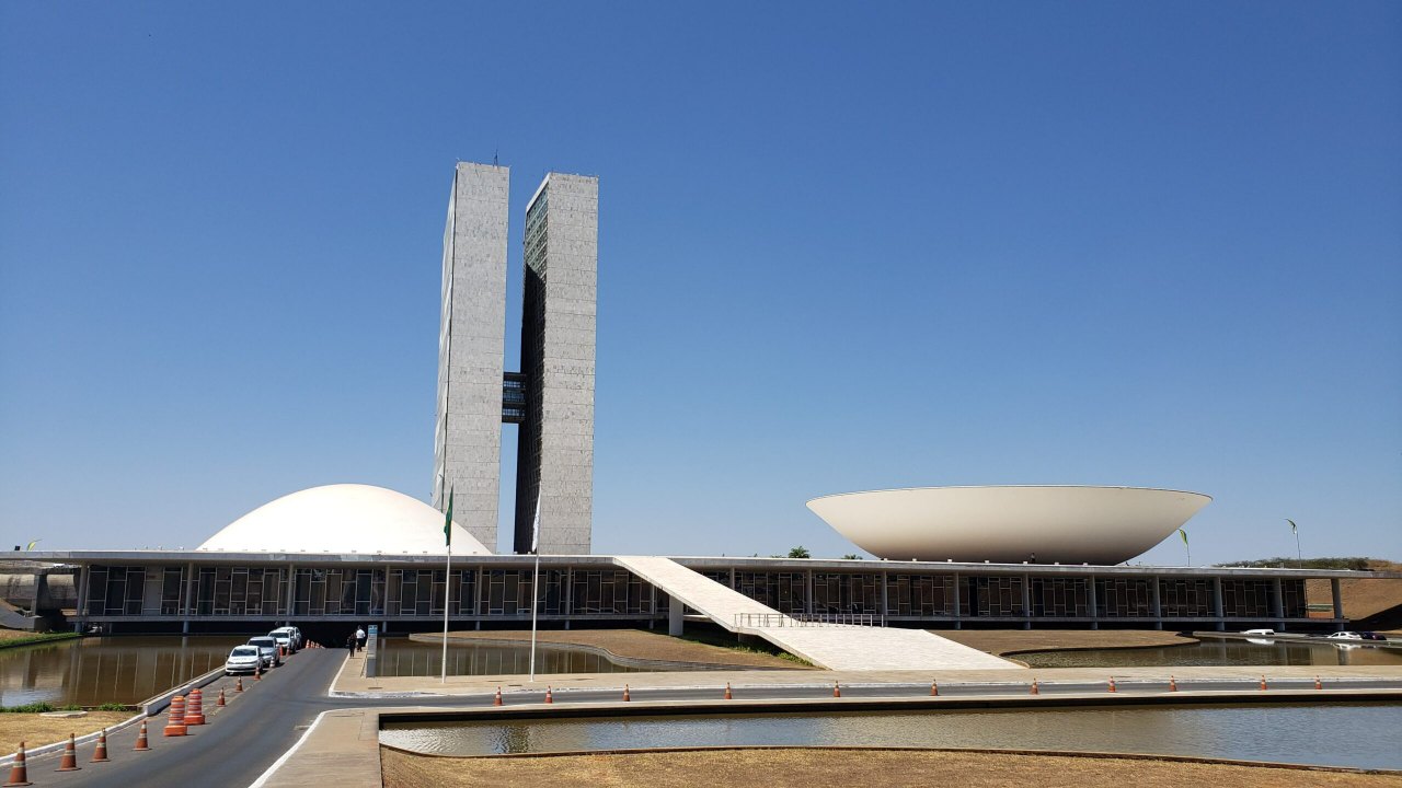 Bolívia: Congresso avalia projeto de lei para ampliar reservas de moeda estrangeira