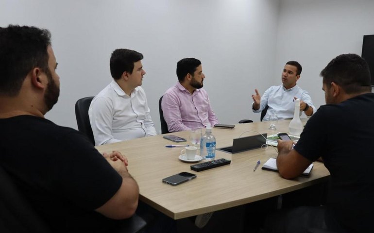 Casal e IMA reafirmam parceria para proteção de nascentes e mananciais