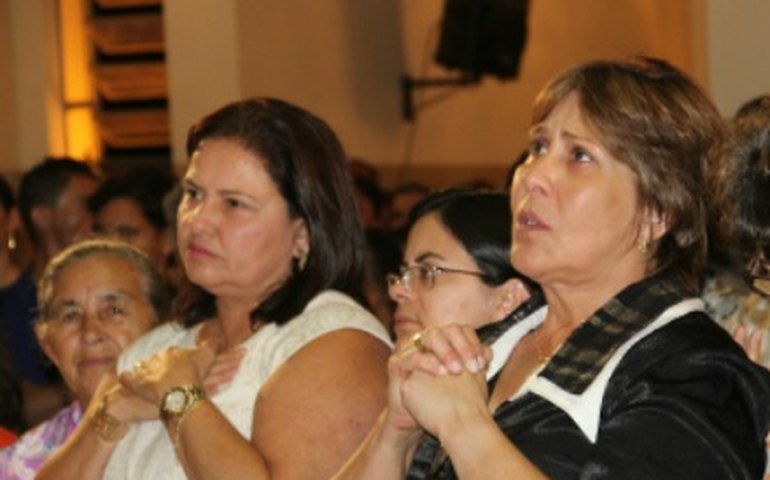 Prefeitura de Arapiraca realiza missa de ação de graças no Dia da Mulher