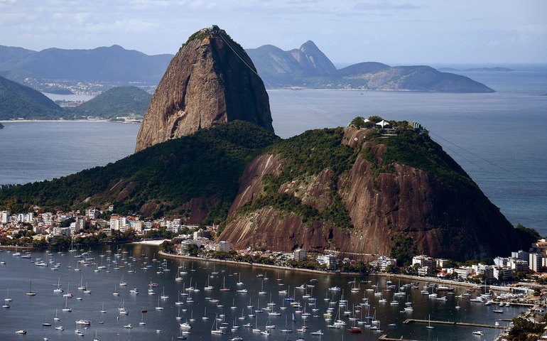 Justiça anula licença para implantação de tirolesa no Pão de Açúcar