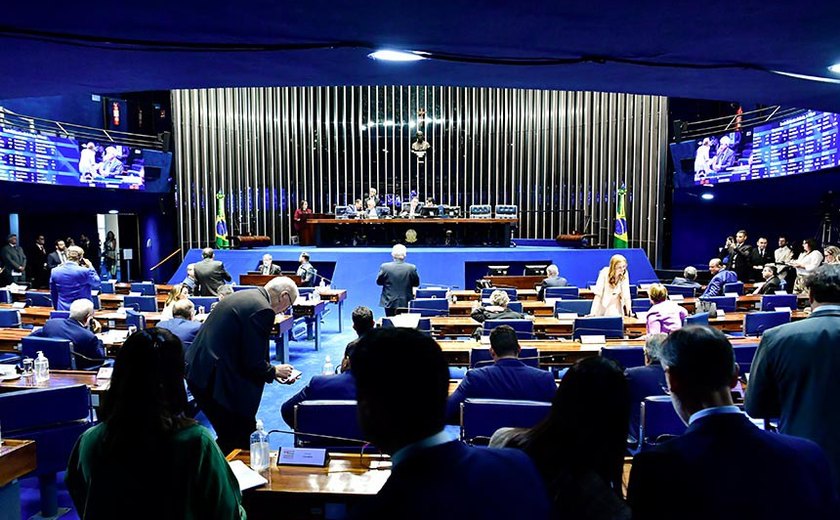 Plenário aprova Flávio Helmold Macieira para embaixada na Irlanda