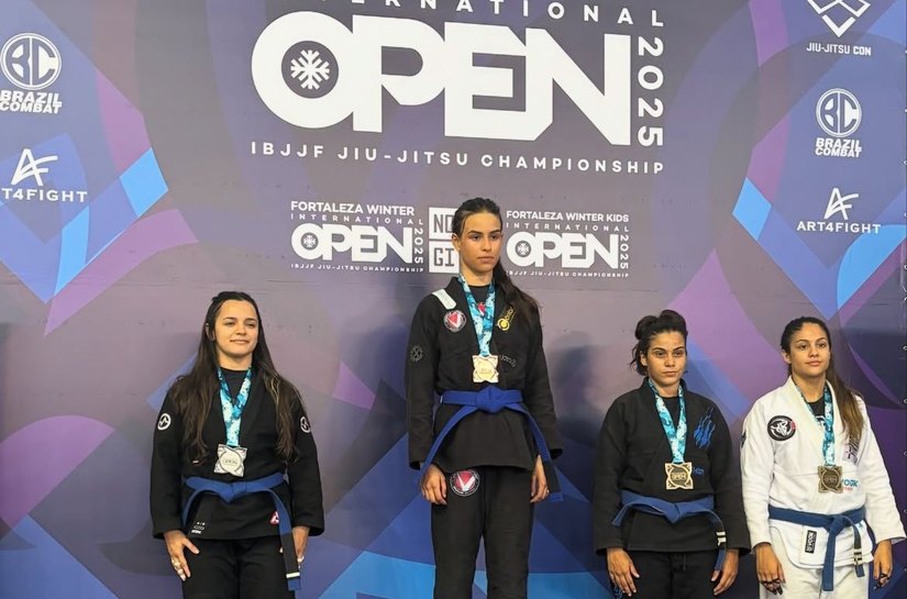 Anavivian Santos conquista ouro no Fortaleza International Open de Jiu-Jitsu