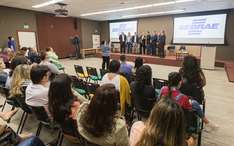 Sebrae Alagoas recebe a visita do ministro da Ciência, Tecnologia e Inovações