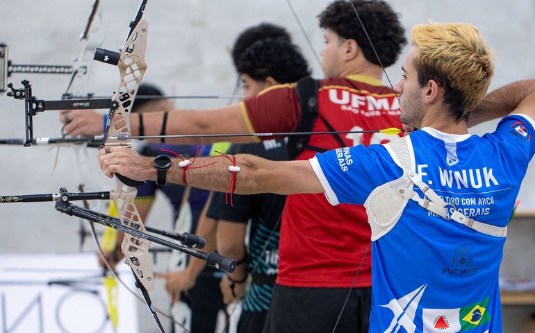 Fabio Klier é ouro no tiro com arco na estreia da modalidade no JUBs