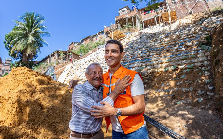 “Havia um apagão em relação a obras de encostas”, afirma JHC