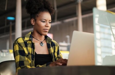 Inscrições abertas para curso gratuito com foco em práticas em Direitos Humanos, Diversidades e Educação Midiática