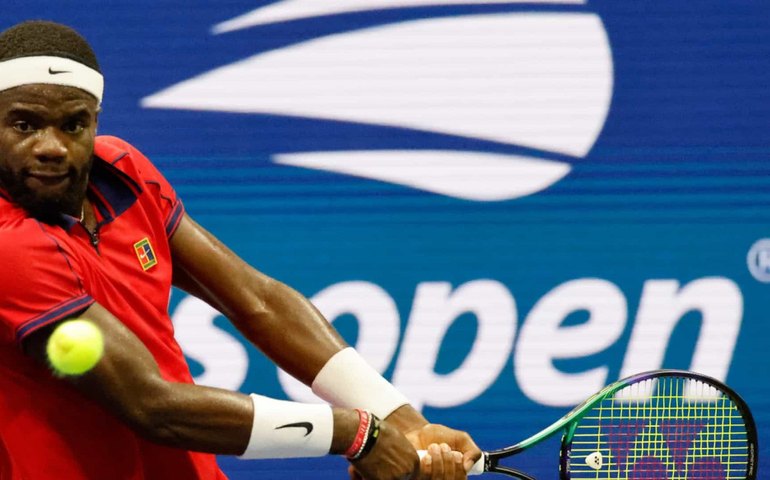 Tiafoe derruba Rublev e recoloca os EUA nas semifinais do US Open após 16 anos