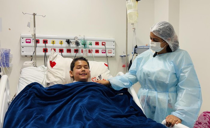 Procedimento foi conduzido pelo cirurgião cardiovascular Diego Andrade