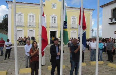 Programação do 383º aniversário de Penedo segue com hasteamento dos pavilhões e 9º Motofest 