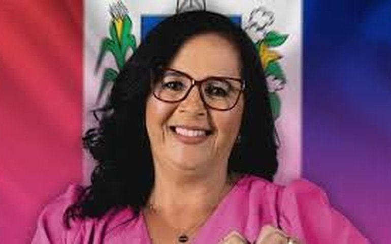 Ministério Público convoca prefeita de Lagoa da Canoa para reunião sobre concurso público municipal