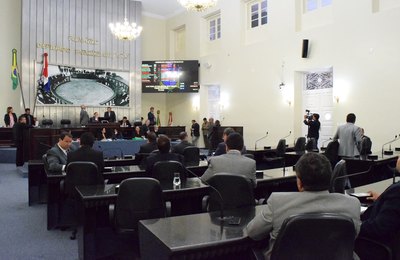 Deputados aprovam projeto de lei sobre Transparência e Acesso à Informação 