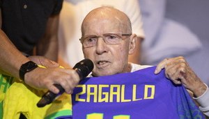 zagallo-selecao-brasileira-infeccao-urinaria-16082023102730858 / Foto: Foto: Lucas Figueredo