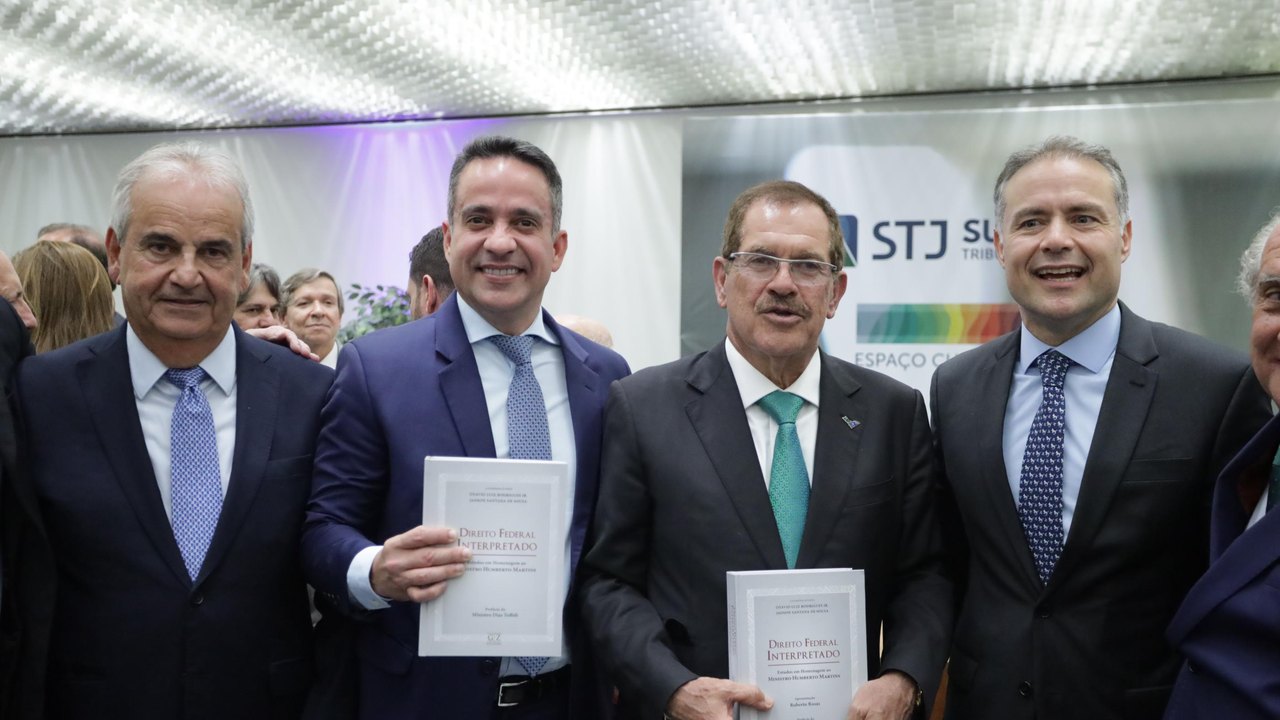 Paulo Dantas participa de lançamento de livro em homenagem ao ministro alagoano do STJ, Humberto Martins