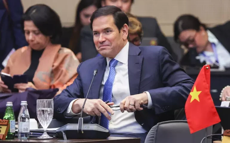 Secretário dos EUA indica provável reunião entre Trump e Xi