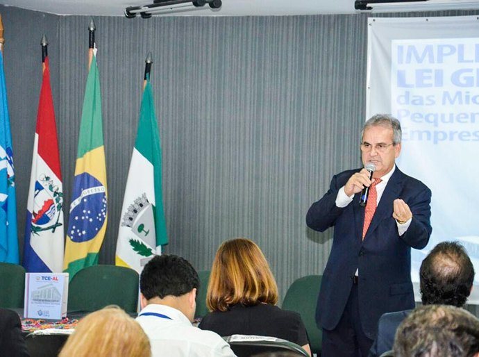 Escola de Contas Públicas realizou programa de capacitações regionais