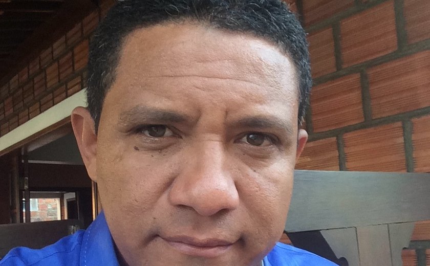 Vazamento de foto de Júlio Cézar nu em Palmeira: crime da oposição ou passional?