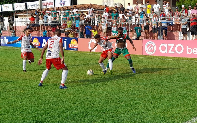 Penedense e CSE ficam no empate em jogo disputado no Estádio Alfredo Leahy