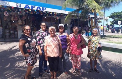 Usuários do Cras de Olho D'Água Grande tem dia de cultura e lazer na capital alagoana 