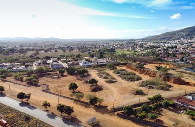 Governador assina ordem de serviço para construção do Hospital Regional do Médio Sertão nesta quinta (7)
