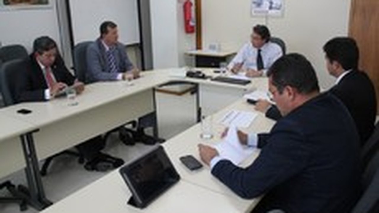 Estado e município de Maceió cobram em Brasília mais recursos para a Saúde