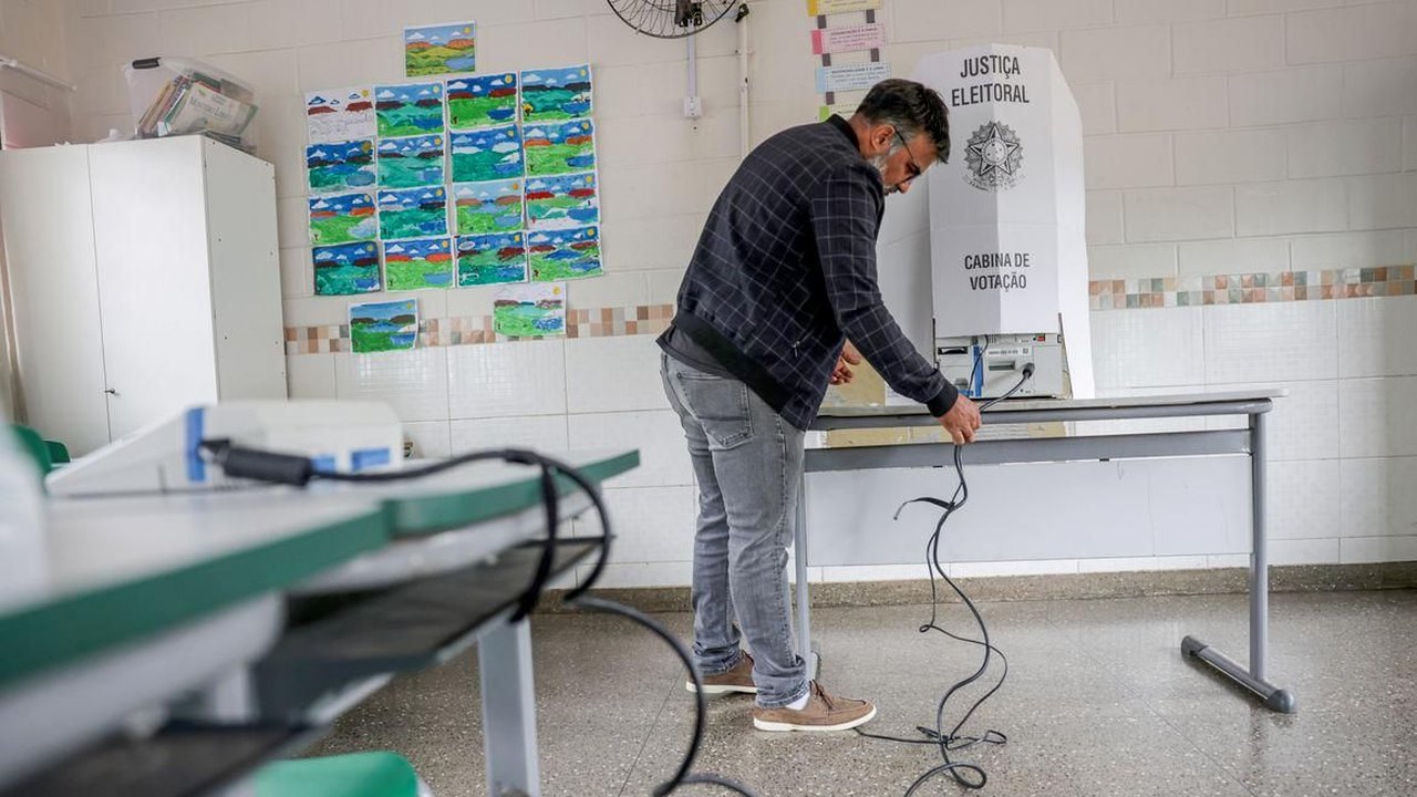 TSE confirma que menos de 35 mil votos foram registrados durante prorrogação de eleição