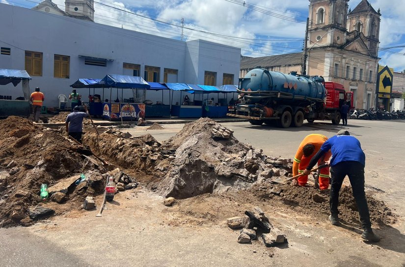 Ação conjunta da Prefeitura de Coruripe traz mais qualidade de vida para a Rua Lindolfo Simões