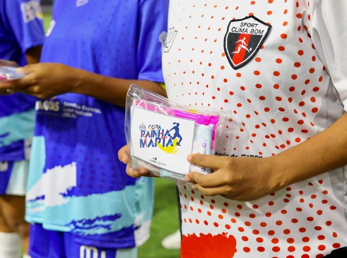 Copa Rainha Marta tem início no Rei Pelé em noite especial para o futebol feminino
